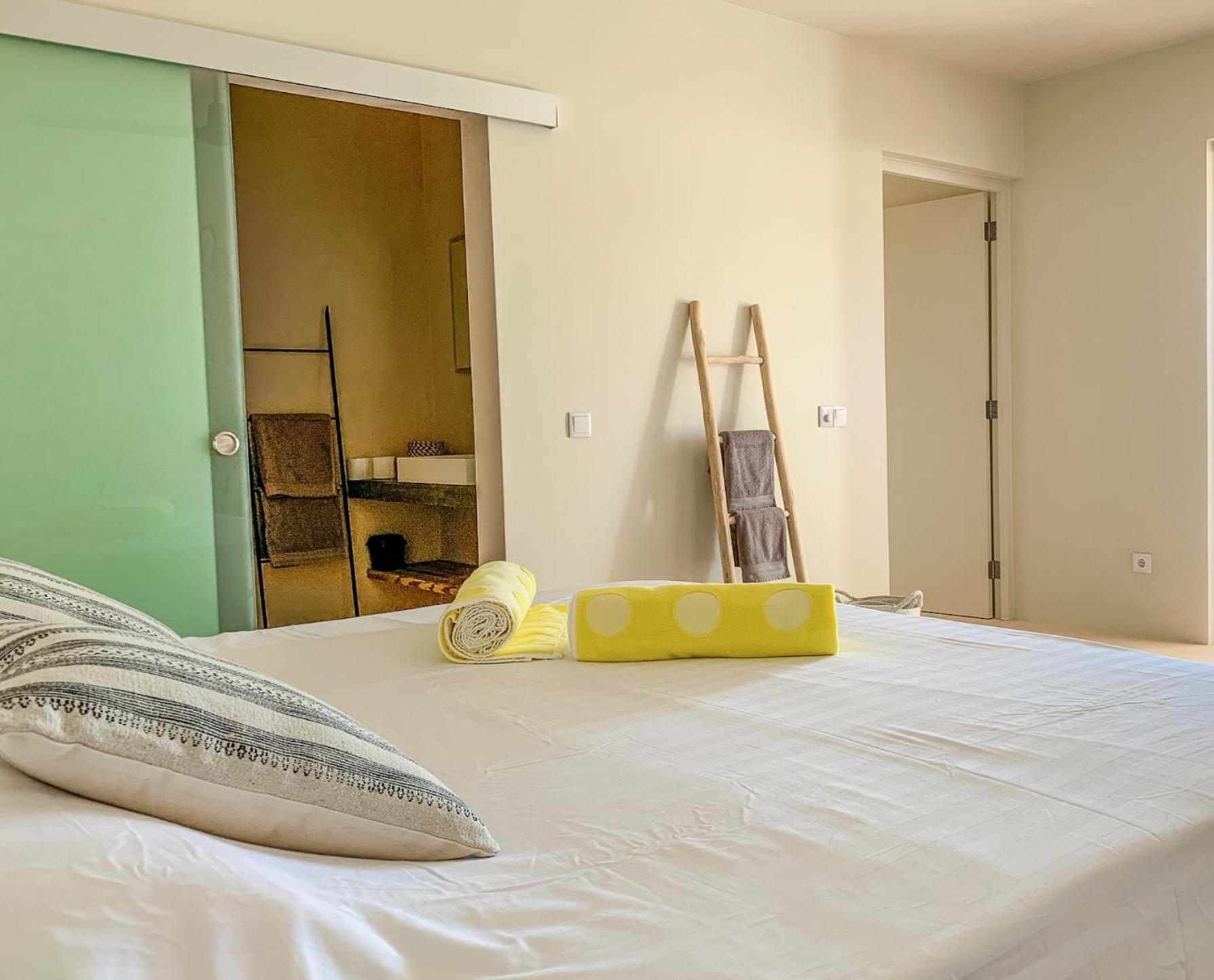 Isla Penthouse & Garden Apartments Bonaire Кралендижк Екстериор снимка