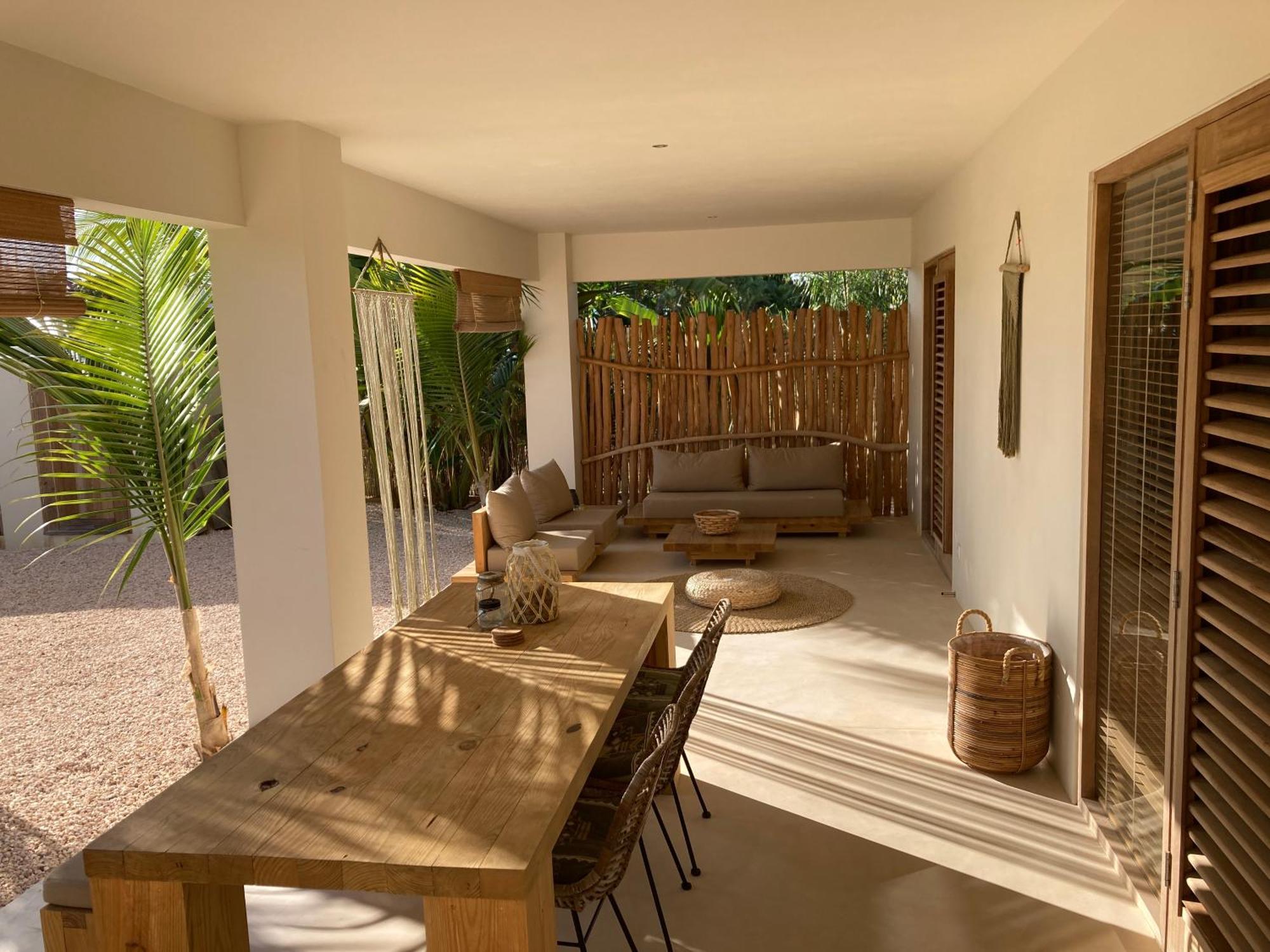 Isla Penthouse & Garden Apartments Bonaire Кралендижк Екстериор снимка