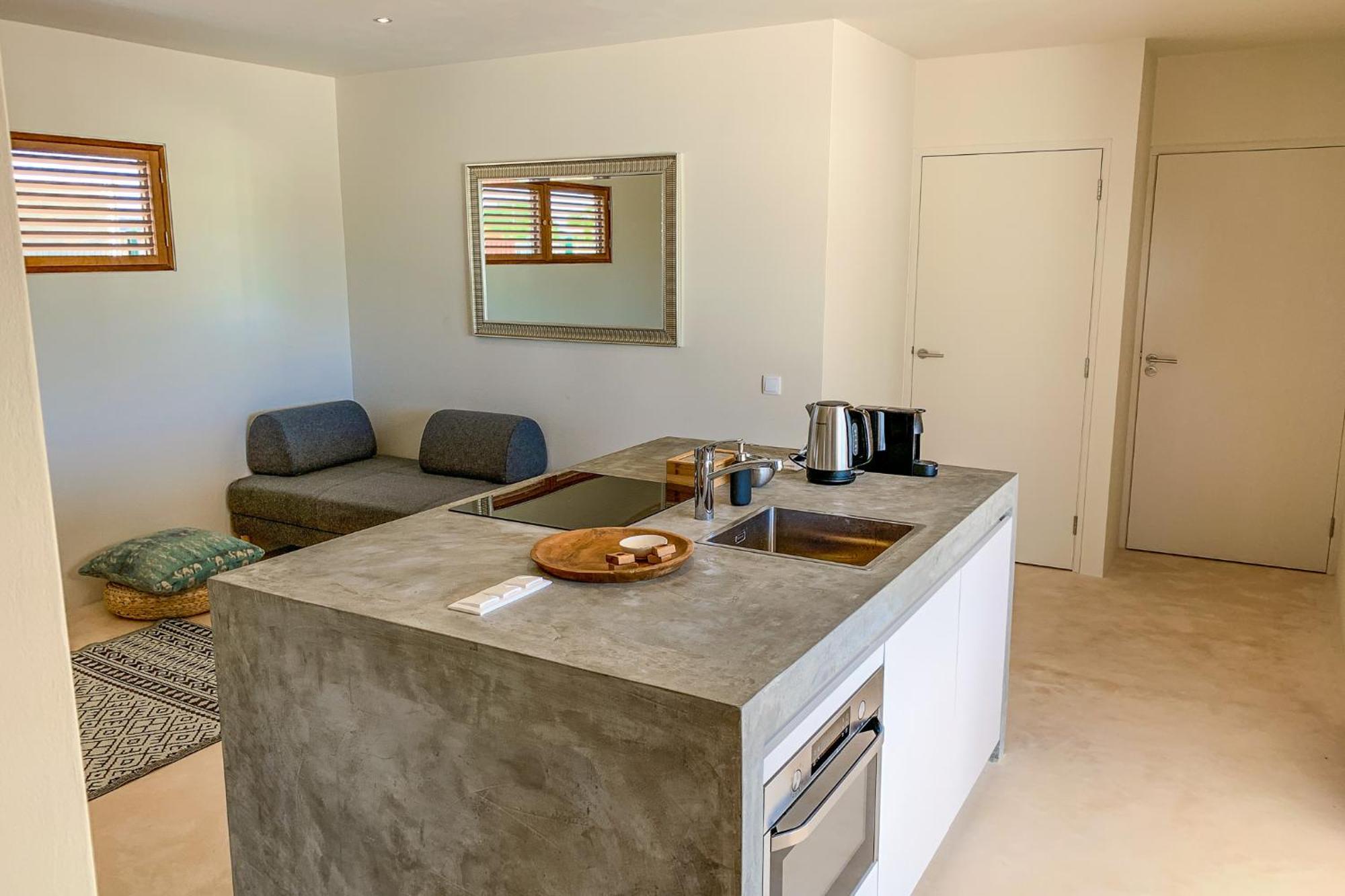 Isla Penthouse & Garden Apartments Bonaire Кралендижк Екстериор снимка